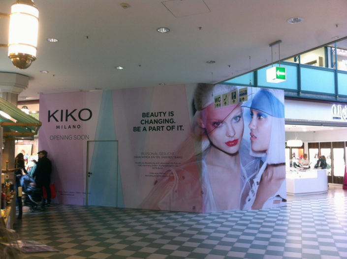Verklebung, Montage, Shop, Messepark Dornbirn