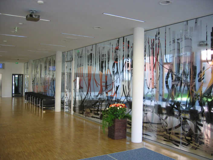 Verklebung, Werbetechnik,Sichtschutz, Rhombergbau, Bregenz