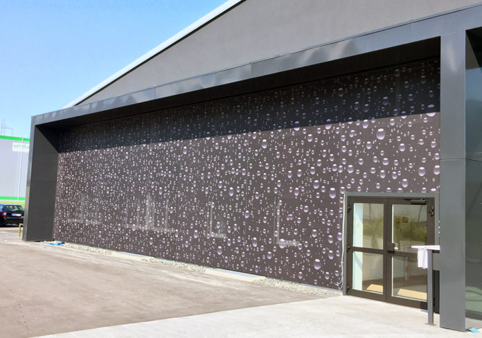 Textilfassade, Auto Linher, Lichtenstein