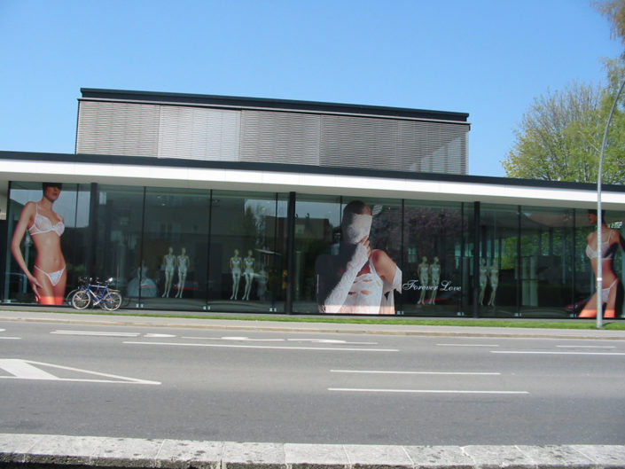 Verlebung, Schaufenster Wolford, Bregenz