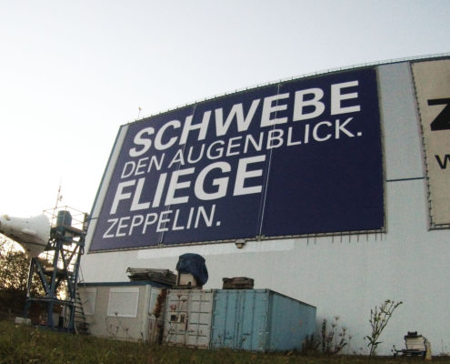 Textilbespannung, Fassadenbanner, Werbetechnik 2 Zeppelin