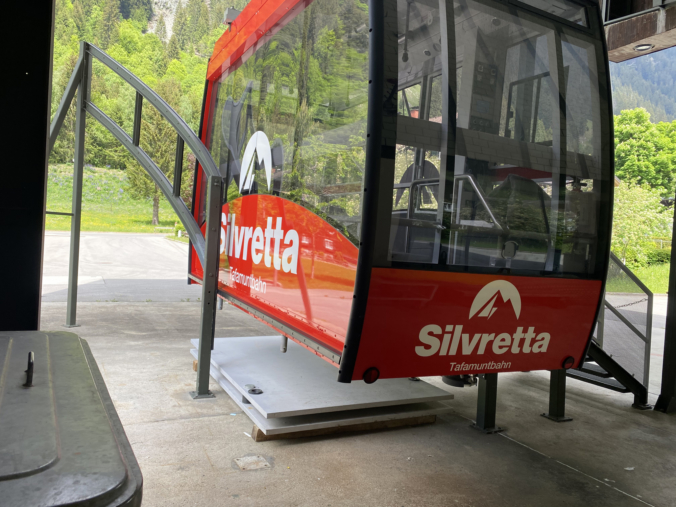 Silvretta Gondelverklebung